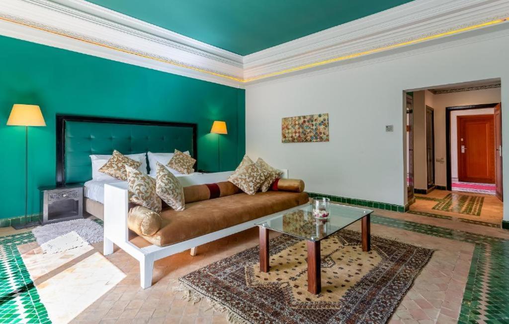 Palace Jena Lagouassem Luaran gambar